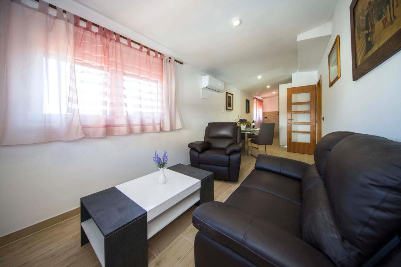 Apartamento Ve & Ki Podstrana Exterior foto